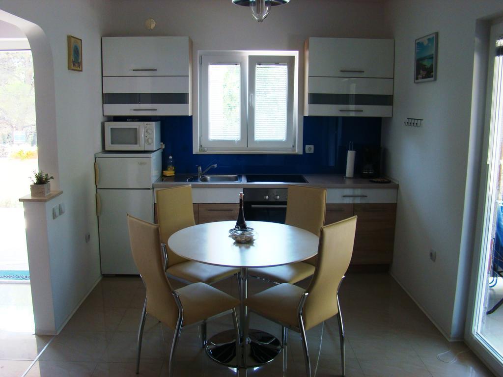 Apartments Pinus พิโรวัซ ห้อง รูปภาพ
