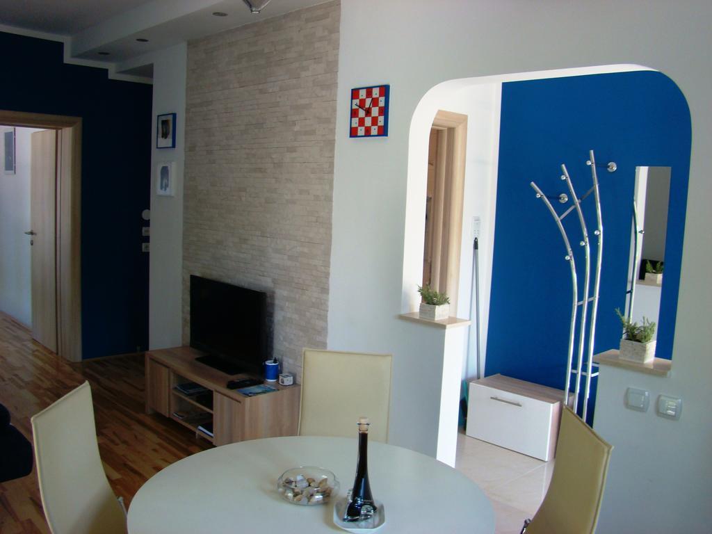 Apartments Pinus พิโรวัซ ห้อง รูปภาพ